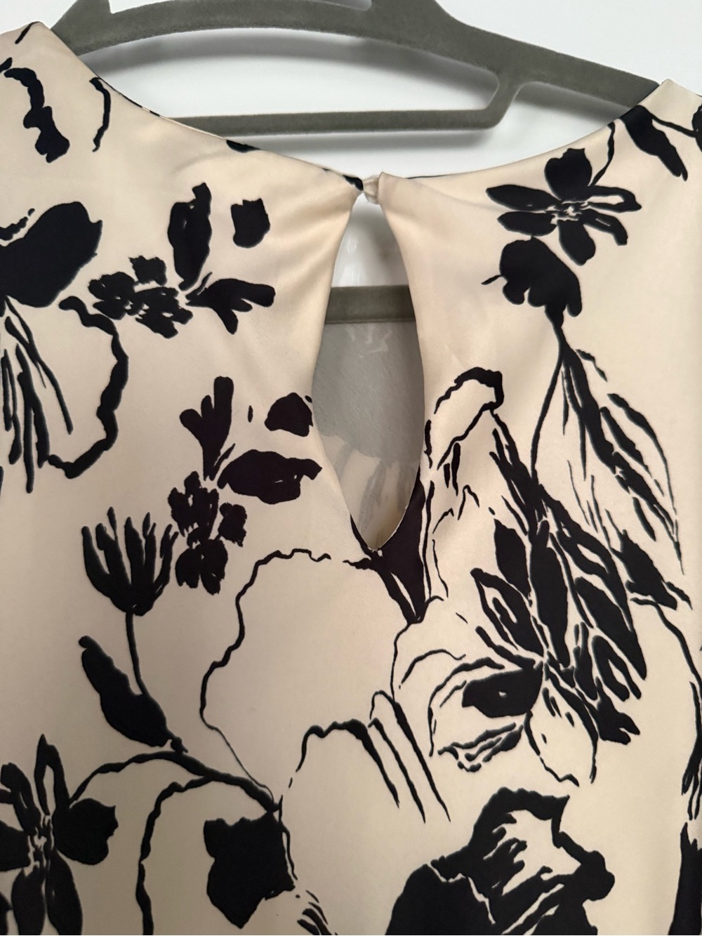 Zara Dress Black Floral Print on Cream  with Side Knot - Picture 6 of 6